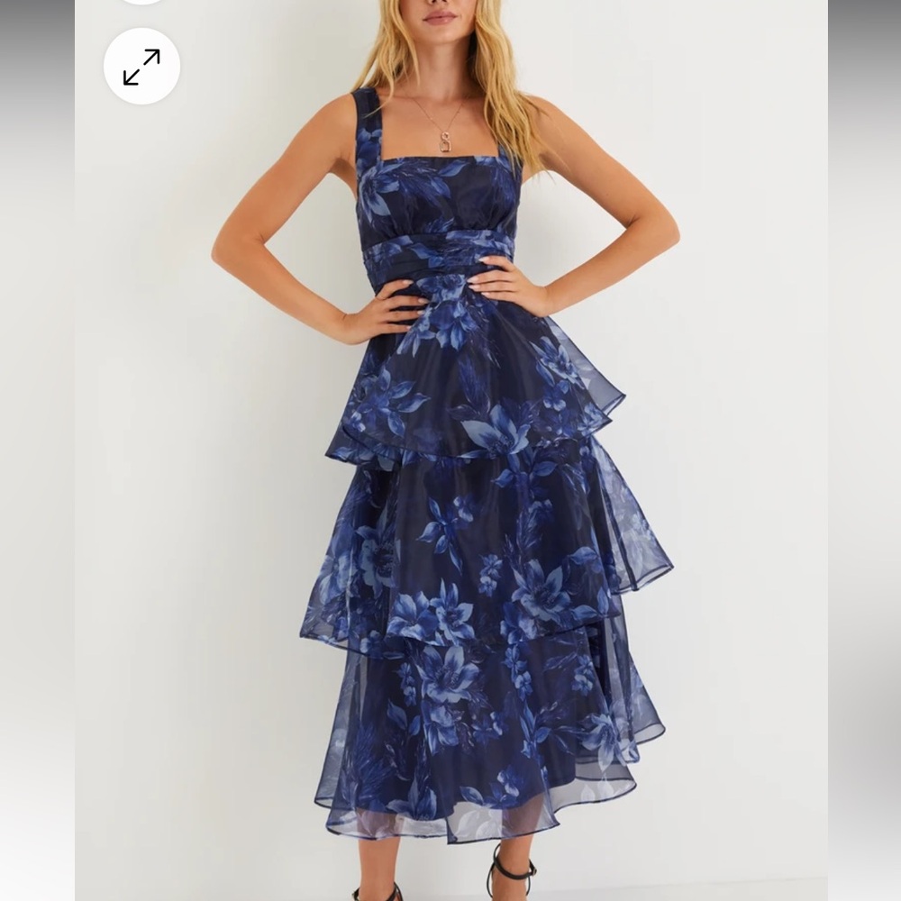 Lulus Navy Blue Tiered Midi Dress Size Medium